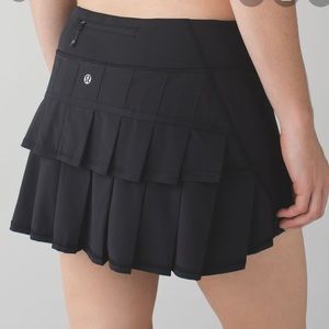 Lululemon athletica black skirt skort 10 long pace